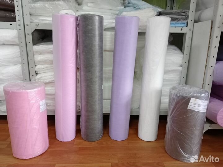 Одноразовые простыни в рулоне