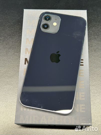 iPhone 12, 64 ГБ