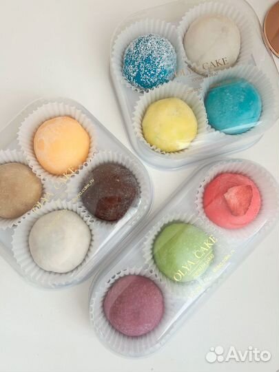 Десерт моти и торты на заказ