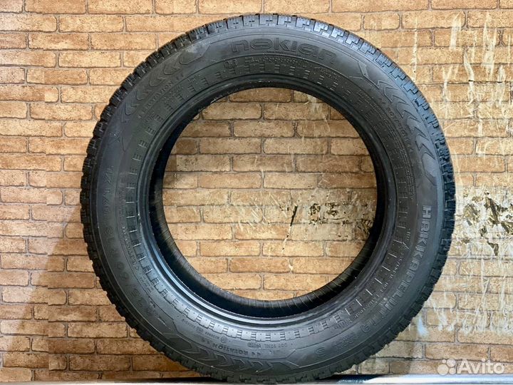 Nokian Tyres Hakkapeliitta 5 235/60 R18