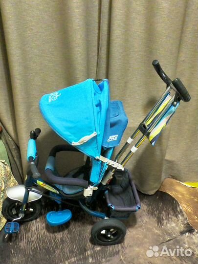 Трехколесный велосипед