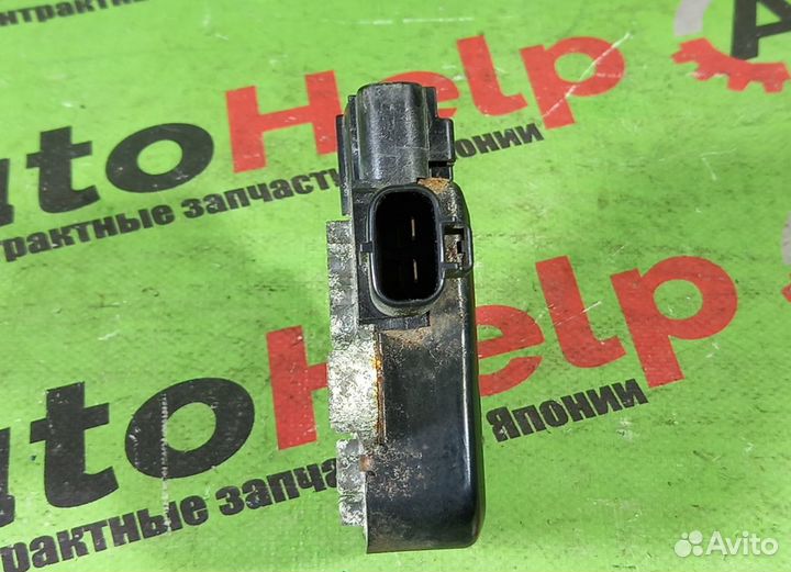 Блок управления вентилятором mazda MPV LW3W L3DE