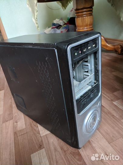 Компьютерное железо бесплатно, самовывоз