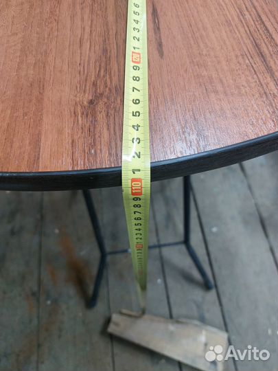 Стол для дачи