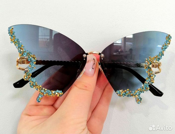 Солнцезащитные очки