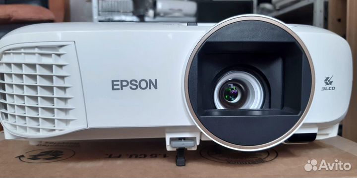 Проектор Epson HomeCinema 2150/TW5650 60000:1 WiFi