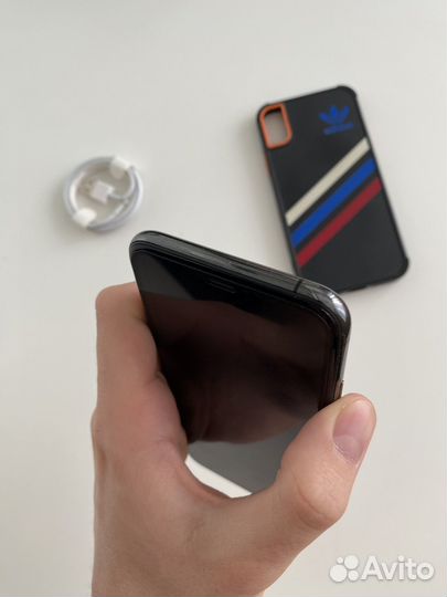 iPhone Xs, 256 ГБ