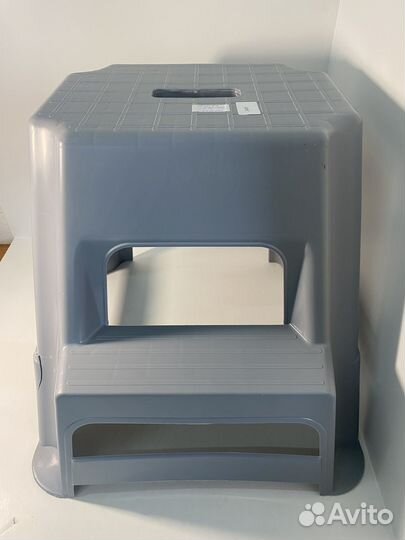 Табурет-стремянка со ступенькой М3945