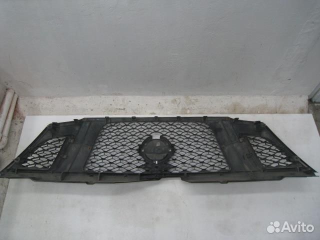 Решетка радиатора Nissan Patrol Y62