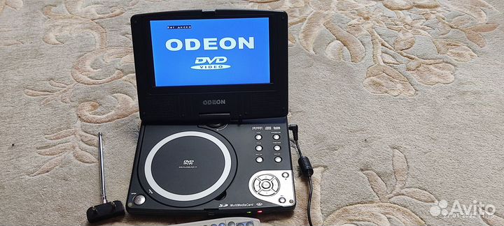 Портативный dvd проигрыватель+ тв. odeon