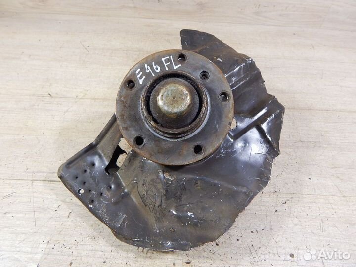 Кулак поворотный передний левый Bmw e46