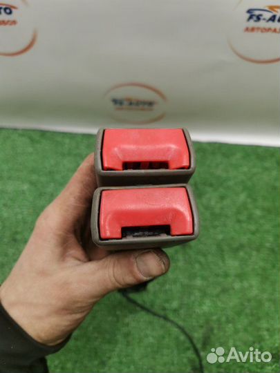 Замок ремня безопасности передний Chevrolet Rezzo