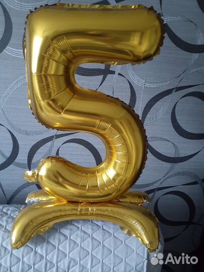 Цифра 5 на день рождения