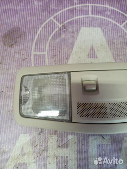 Плафон подсветки салона Mitsubishi Outlander Xl