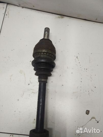 Opel Astra (H) lll полуось передняя правая