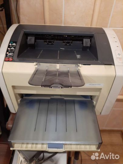Принтер HP Laser Jet 1022