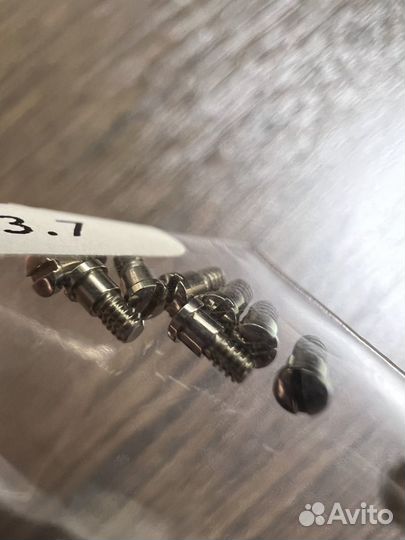 Винты для часов Rado (на заднюю крышку)