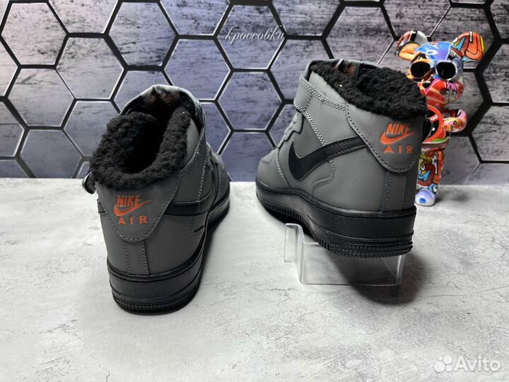 Кроссовки зимние Nike Air Force 1 Mid серые