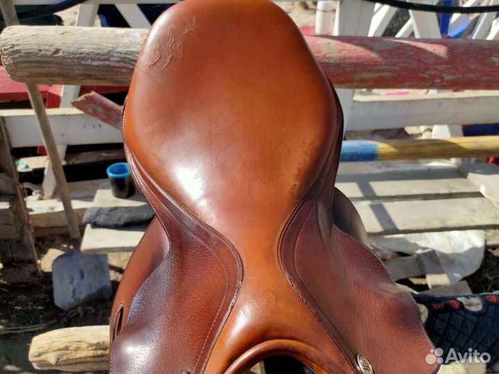 Седло для лошади универсальное