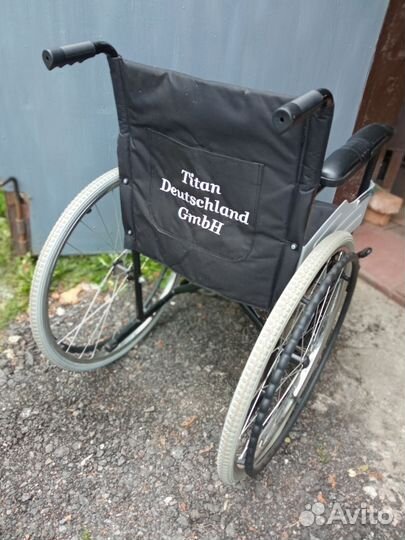 Инвалидная коляска