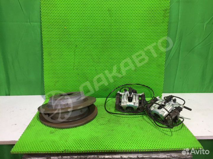 Комплект тормозов задний Mercedes-Benz V W639