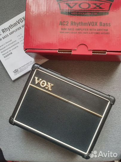 Комбоусилитель AC2 Rhythm VOX Bass