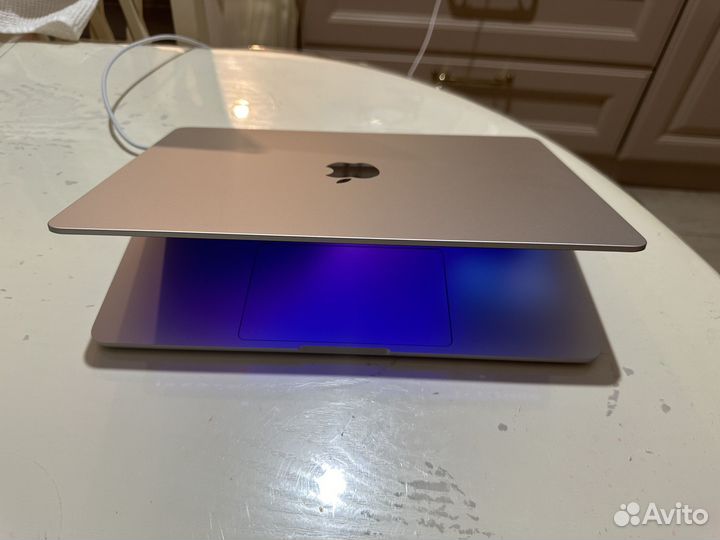 Macbook air 13 m2 8 256 silver