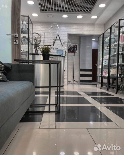 Аренда места мастера маникюра и педикюра