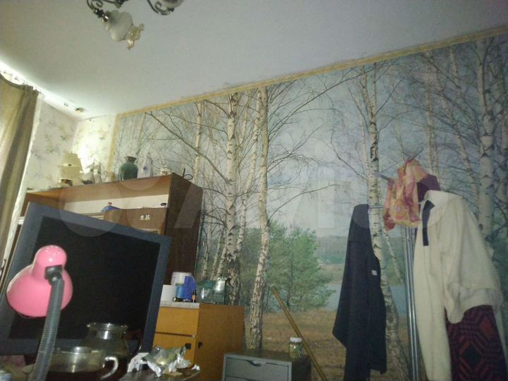 Комната 12 м² в 4-к., 1/12 эт.