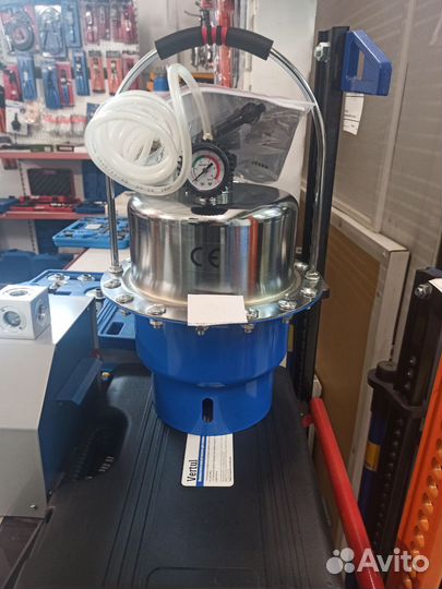 Установка для замены тормозной жидкости vr50121