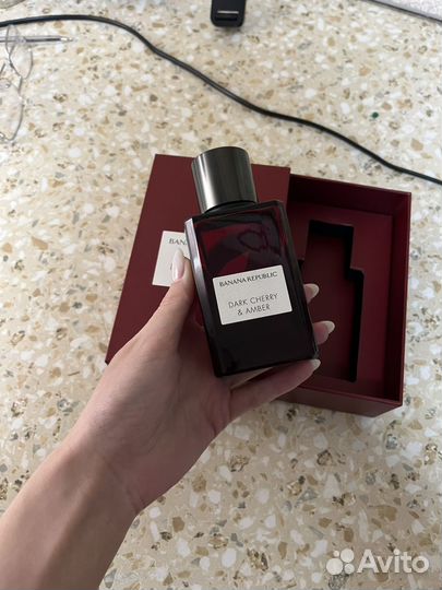 Духи banana republic dark cherry