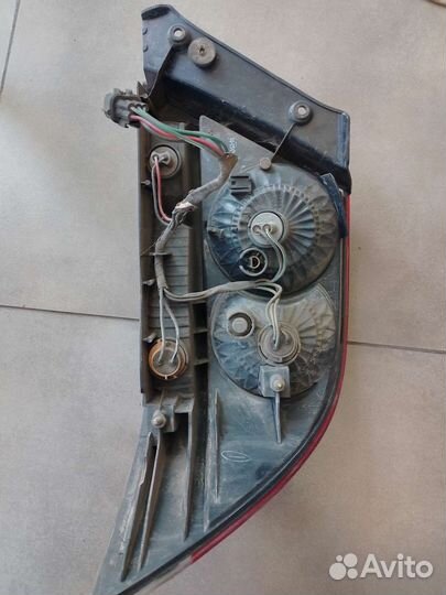 Фонарь задний левый