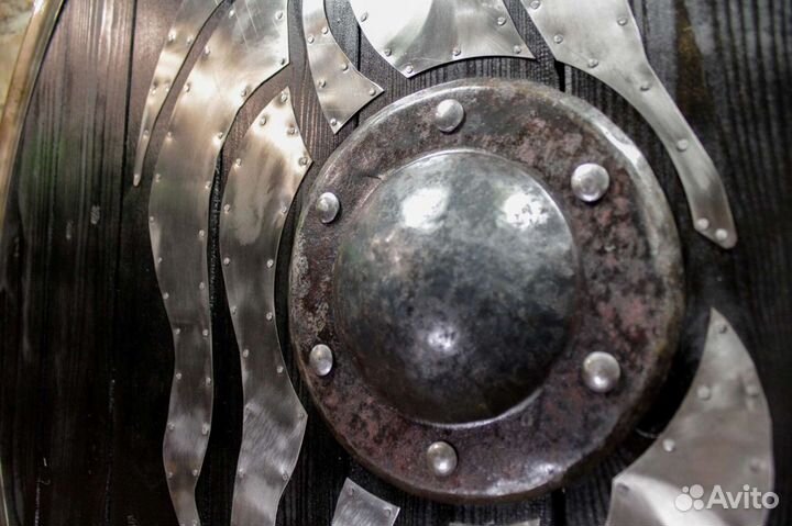 Щит викинг Конь Одина