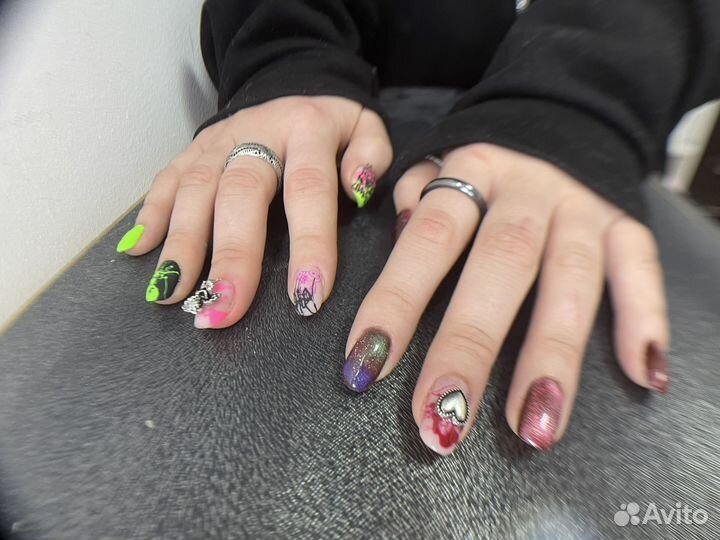 Маникюр / Наращивание ногтей / Гель лак