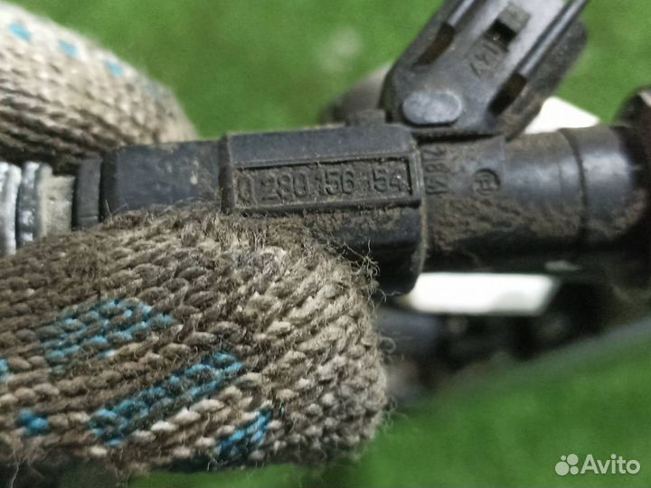 Топливная рампа Ford Focus 2 хэтчбек 2.0 2006