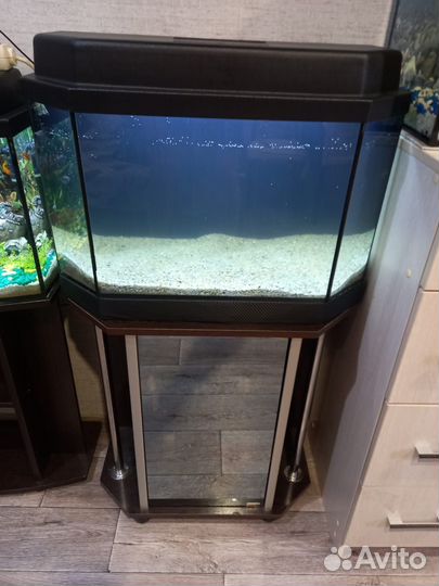 Аквариум с тумбой. 60л