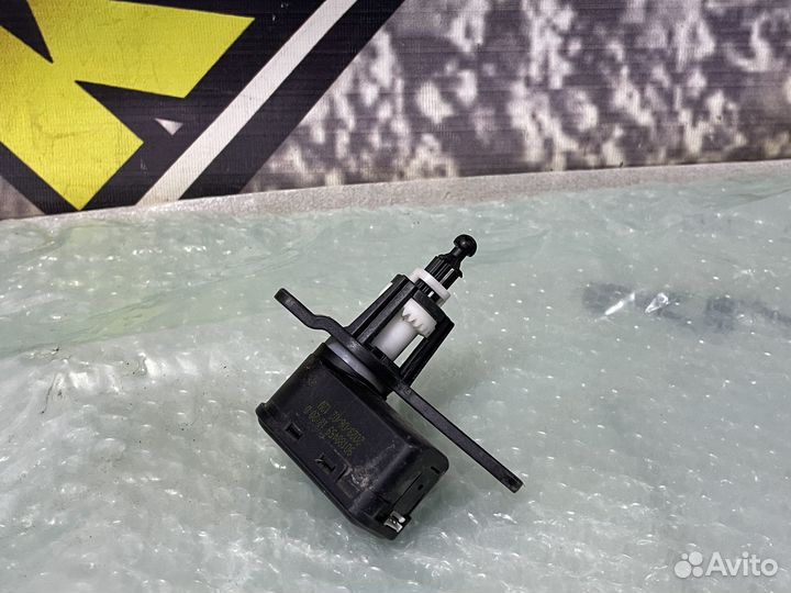 Моторчик корректора правой фары Omoda S5 (M1D) 202