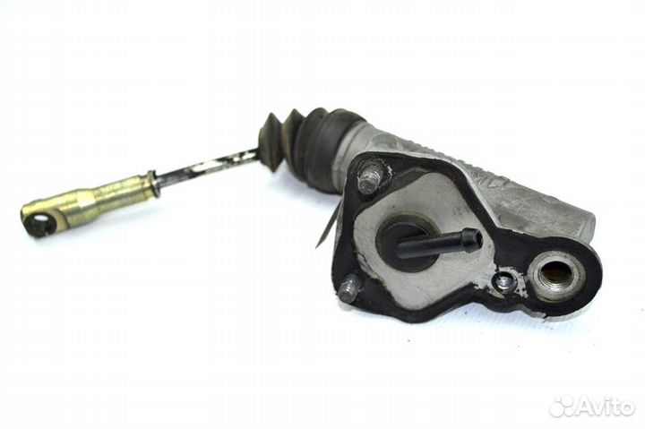 Главный цилиндр сцепления scania R-series (01.04)