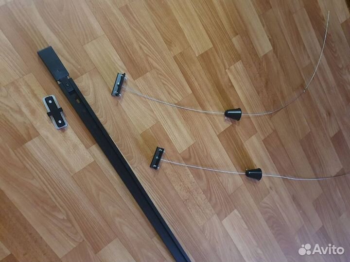 Трековые светильники на шинопроводе