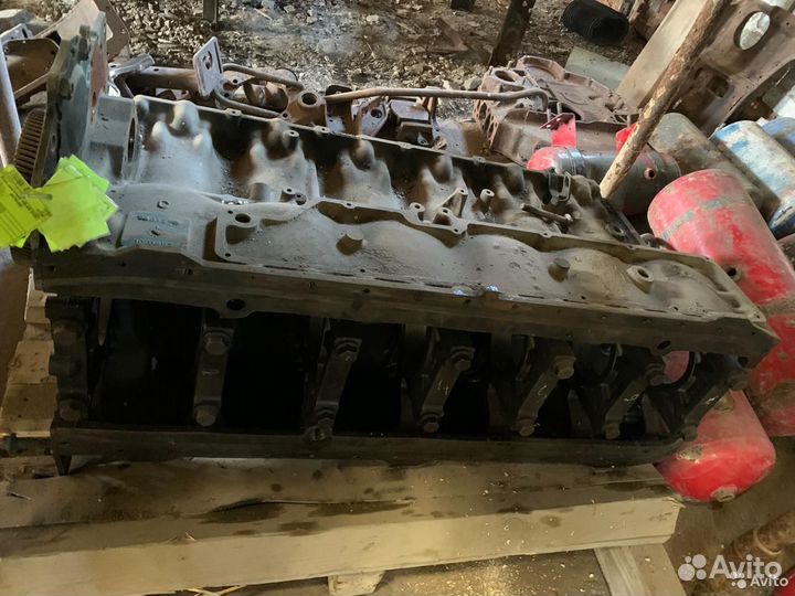 Блок двигателя volvo D12 A C D