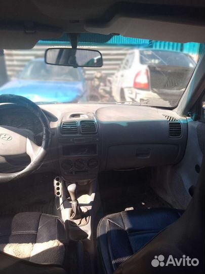 Хендай Хундай Акцент Hyundai accent Двс кпп Двери