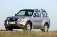 Mitsubishi Montero III (1999—2006) Внедорожник