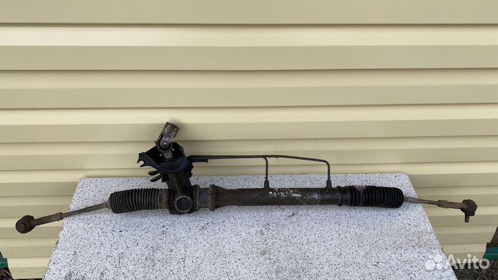 Рулевая рейка Nissan primera p11