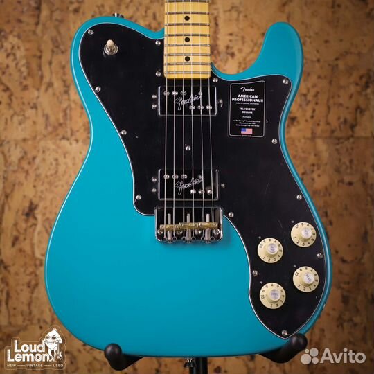 Fender Am Pro II Telecaster Deluxe Miami Blue 2023