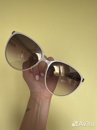 Солнцезащитные очки