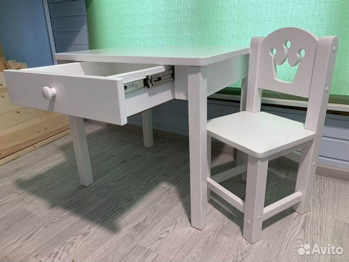 Детский стол и стул из массива, новые