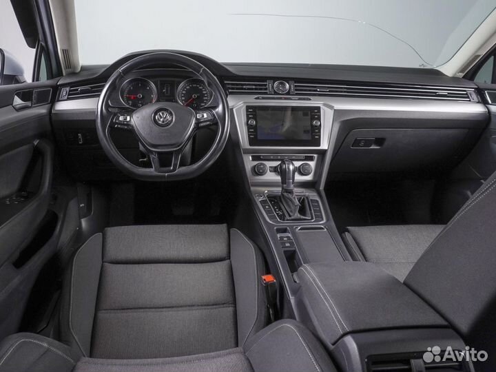 Volkswagen Passat 1.6 AMT, 2019, 198 221 км