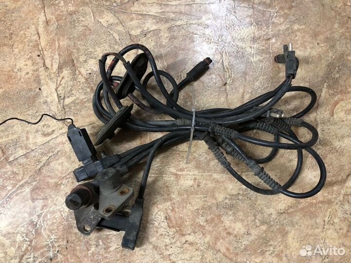 Датчики ABS и износ колодок W124 рестайл дорестайл