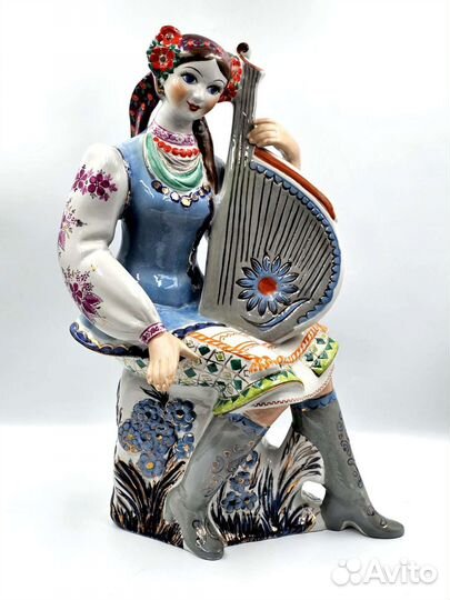 Статуэтка Бандуристка Коростень