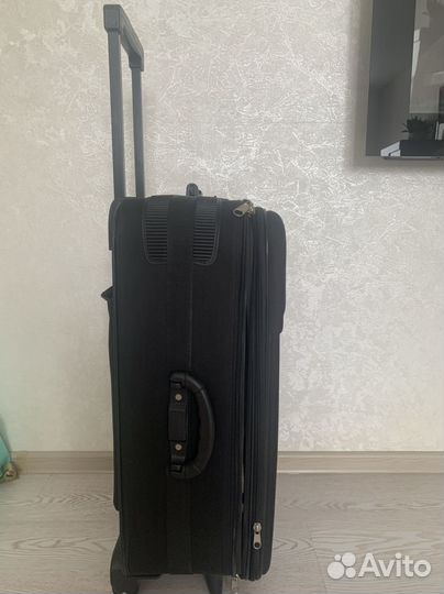Чемодан на колесах